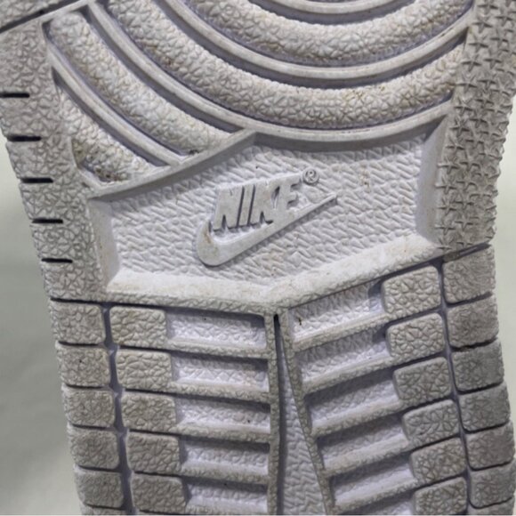 Nike Air Jordan 1Mid ALT TD 'Barely Grape' Infant Purple Sz 6C - Picture 7 of 8